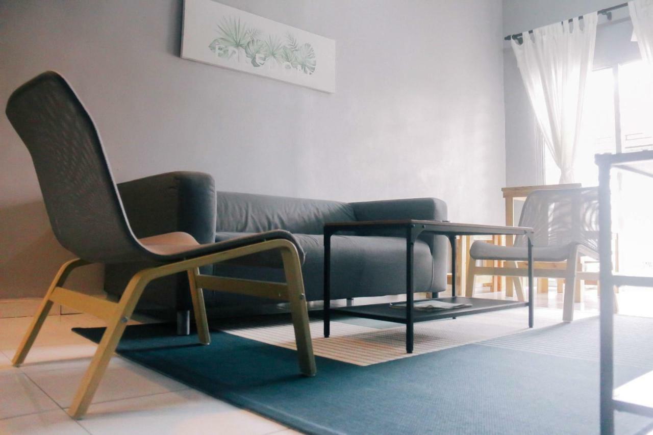 Thedaun Homestay Seri Iskandar, Perak Dış mekan fotoğraf